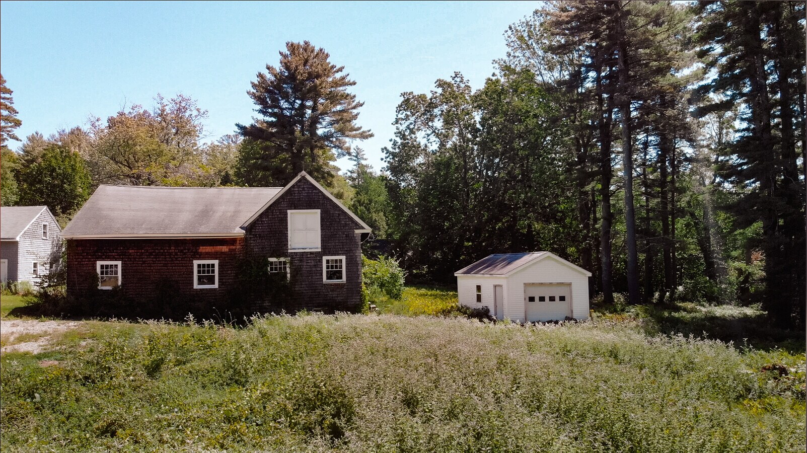 353 Wentworth Rd, Brookfield, NH 03872