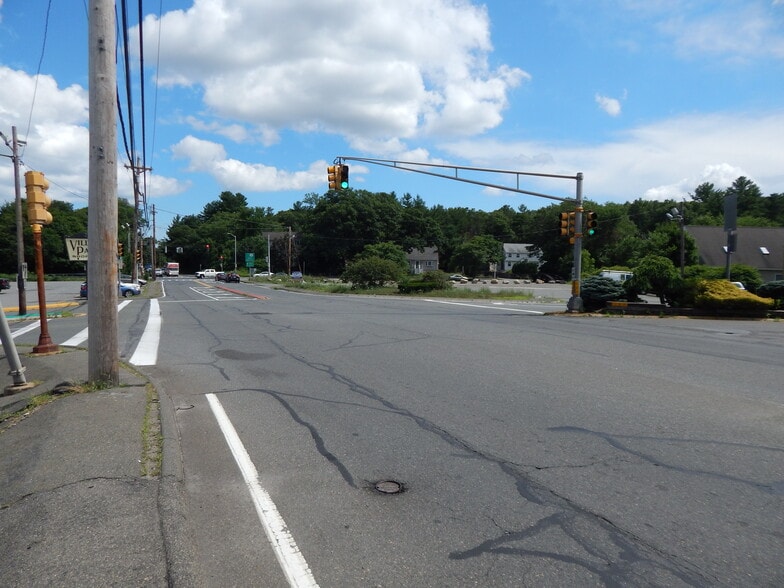 Main, Saugus, MA for lease - Building Photo - Image 2 of 7