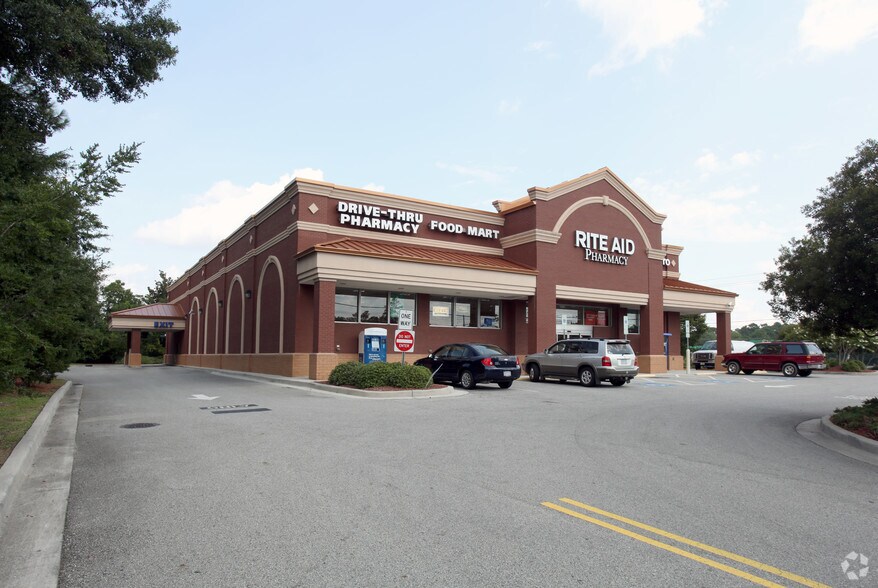 2401 N College Rd, Wilmington, NC, 28405 Drug Store Property For Sale