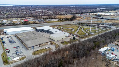 7000 Kinsmen Crt, Niagara Falls, ON - aerial  map view