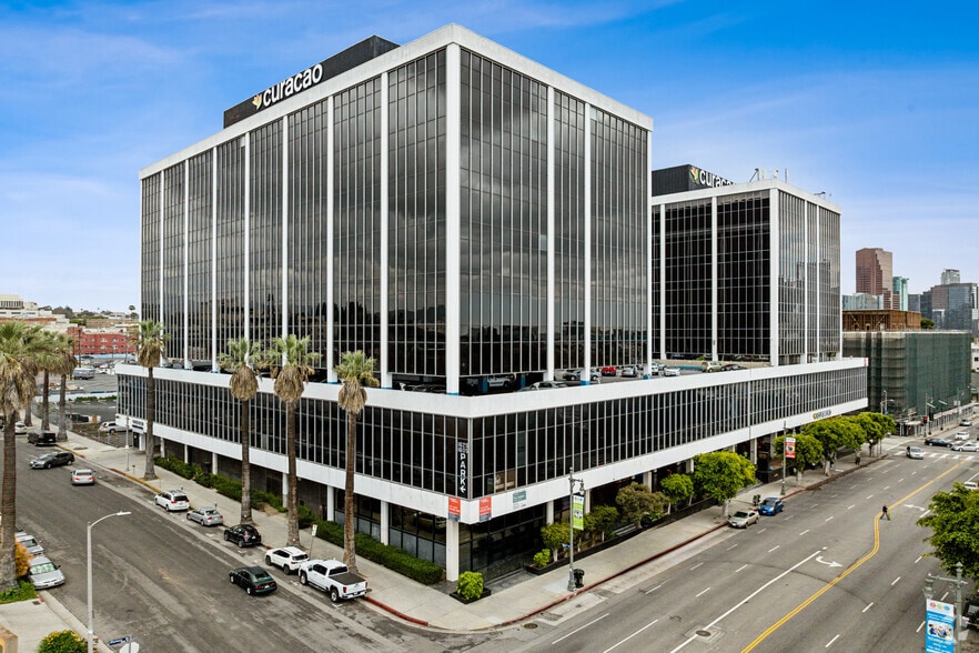 1625 W Olympic Blvd, Los Angeles, CA for lease - Primary Photo - Image 2 of 3