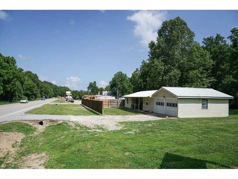 15415 E Highway 12, Rogers, AR 72756