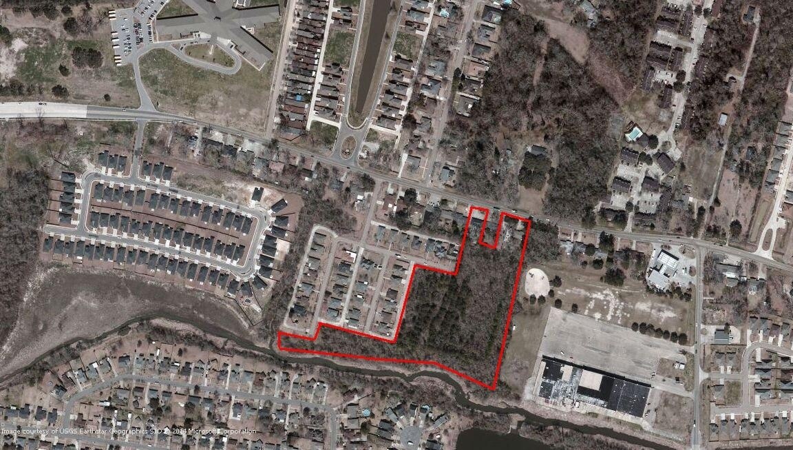 15728 Tiger Bend Rd, Baton Rouge, LA 70817