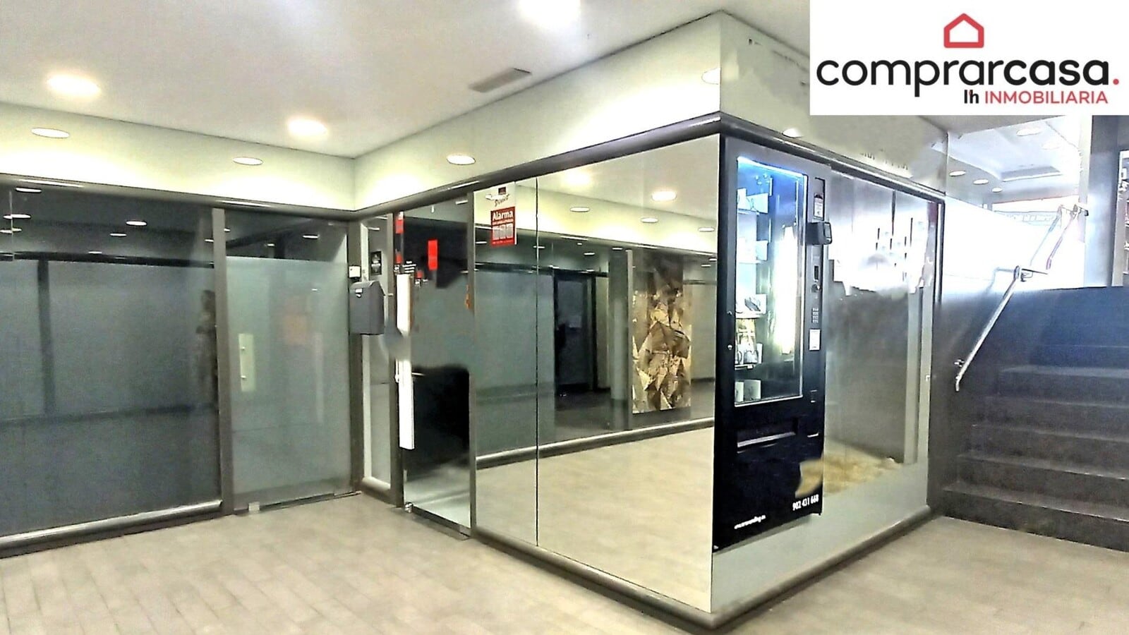 Manresa, BAR 08241 - Unit Pta. 12 -  - Interior Photo - Image 1 of 5