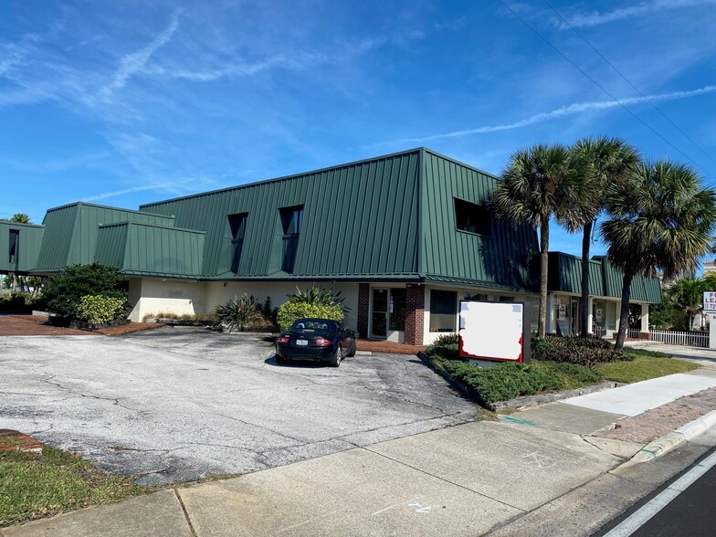 236 5th Ave, Indialantic, FL for lease - Building Photo - Image 1 of 4