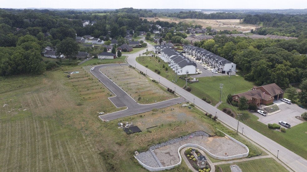 55 Manchester Blvd, Lebanon, TN for sale - Primary Photo - Image 1 of 23