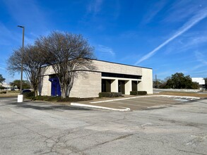 5401-5413 S Braeswood Blvd, Houston, TX for lease Building Photo- Image 1 of 2