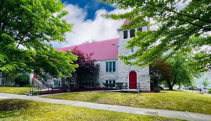 1601 NE Madison Ave, Peoria, IL for sale - Building Photo - Image 3 of 40