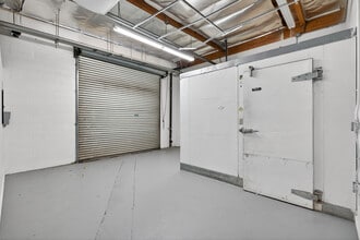 8116-8144 Deering Ave, Canoga Park, CA for lease Interior Photo- Image 2 of 10