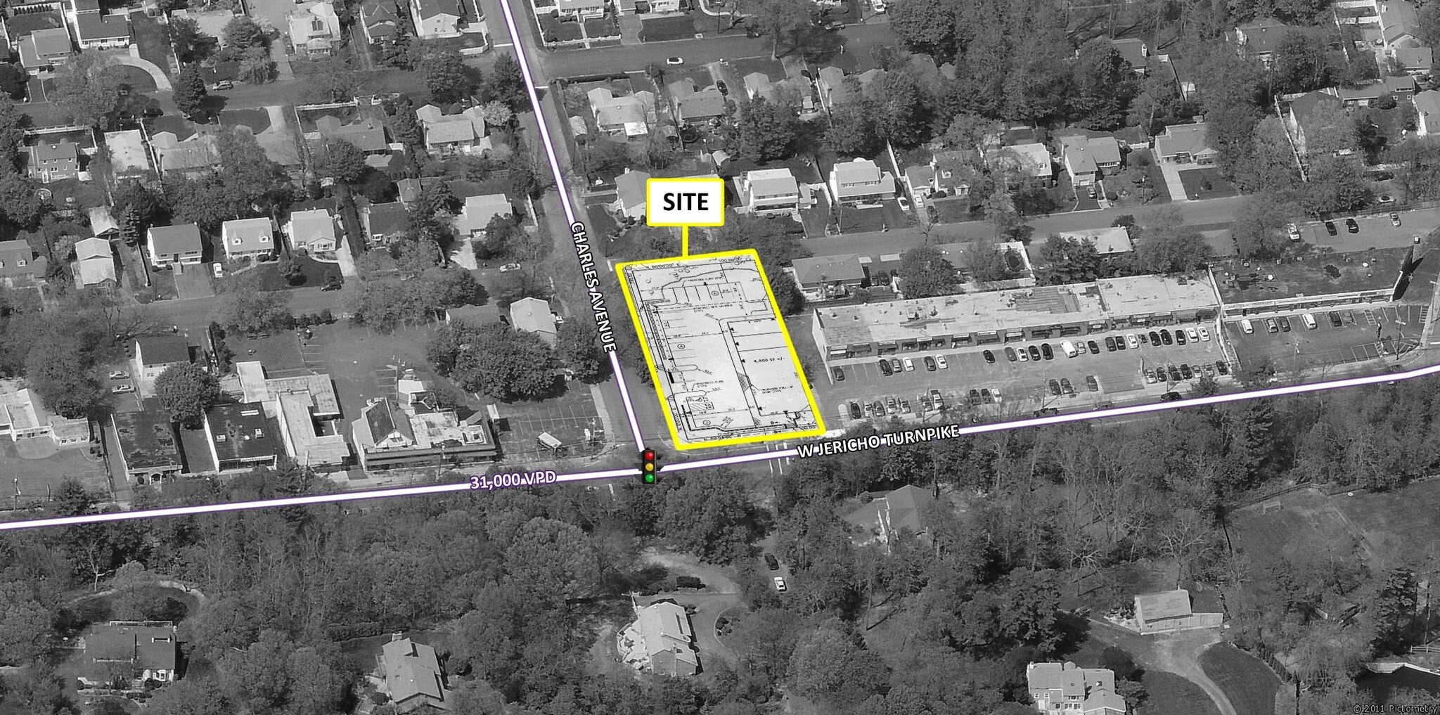 591 W Jericho Tpke, Huntington, NY for sale Building Photo- Image 1 of 1