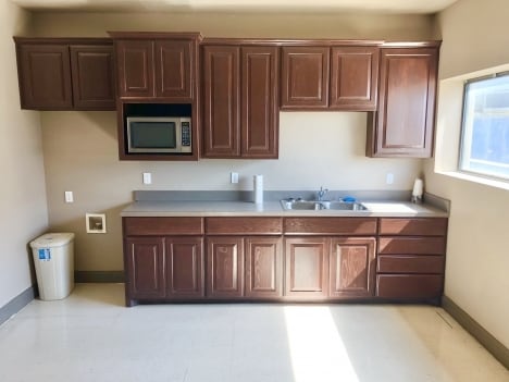 1033 Jarvis Rd, Saginaw, TX for lease - Interior Photo - Image 3 of 10