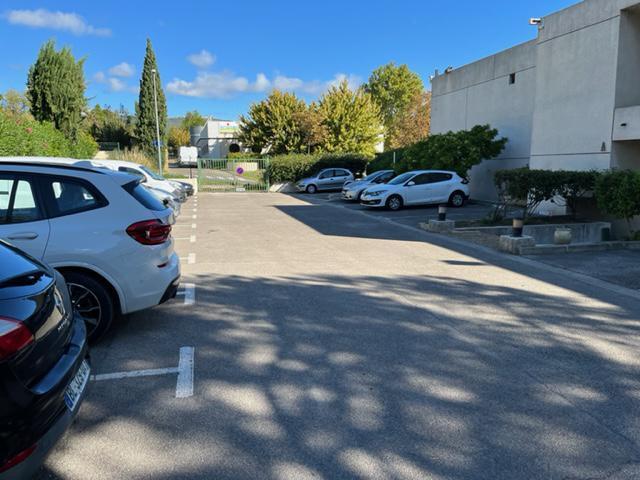 22 Rue John Maynard Keynes, Marseille for sale - Building Photo - Image 3 of 13