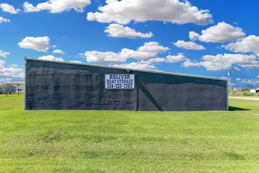 1426 Nelson Ave, Port Bolivar, TX for sale - Building Photo - Image 3 of 10