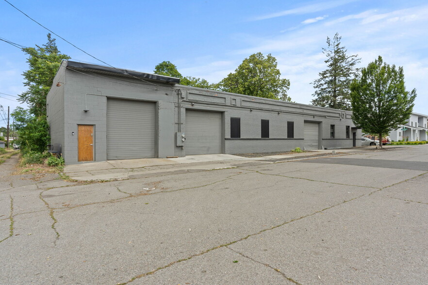 630 W Shannon Ave, Spokane, WA for sale - Building Photo - Image 1 of 16