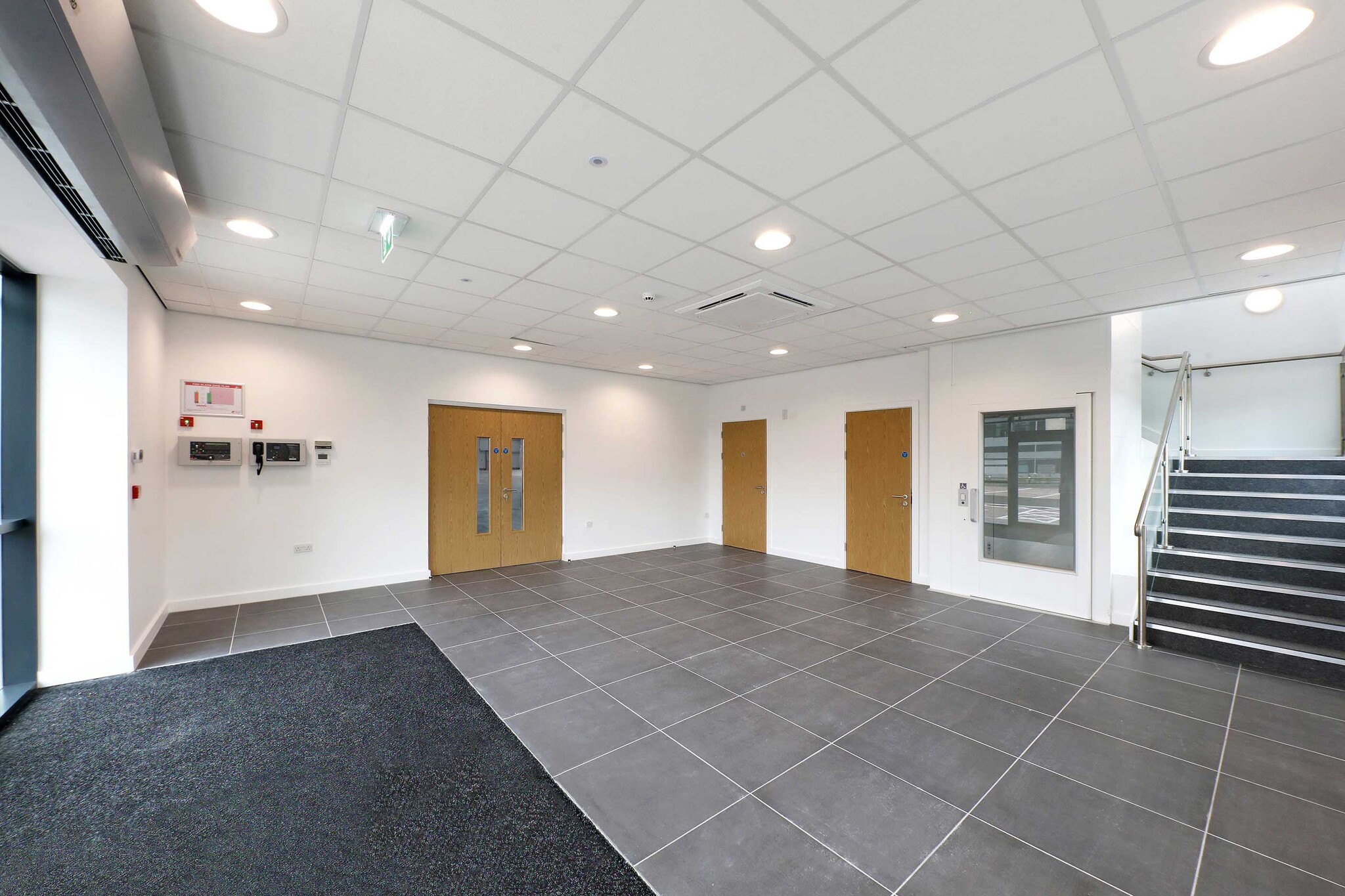 Lindenmuth Way, Thatcham for sale Interior Photo- Image 1 of 1