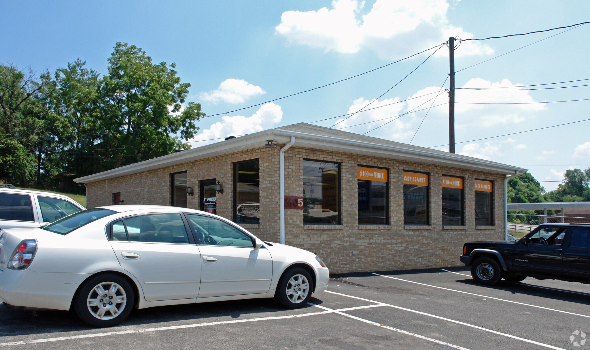 1605 Williamson Rd NE, Roanoke, VA for sale Primary Photo- Image 1 of 1