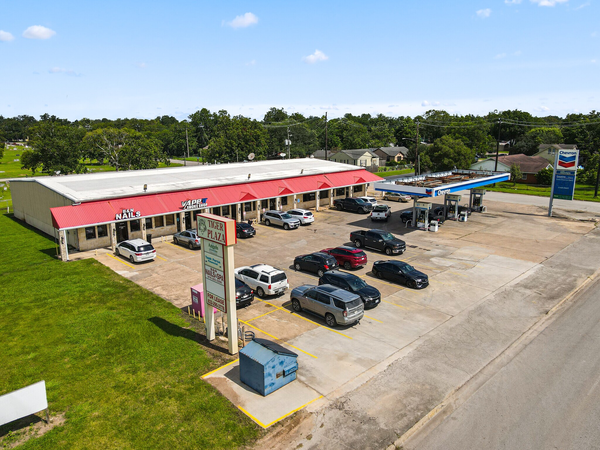 315 N Alabama Rd, Wharton, TX for sale Primary Photo- Image 1 of 1