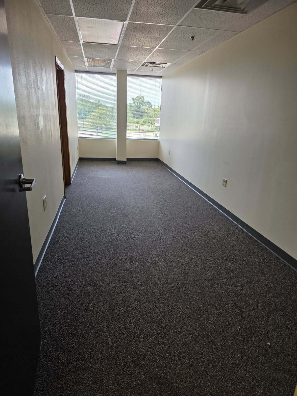 258 Corporate Dr, Madison, WI for lease Interior Photo- Image 1 of 1