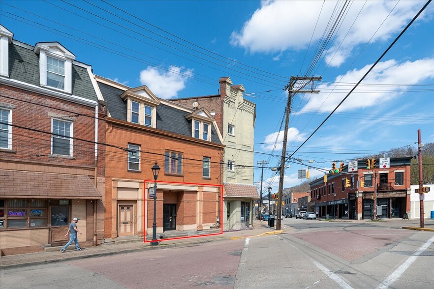 143 Howard St, Pittsburgh, PA for lease - Building Photo - Image 2 of 30