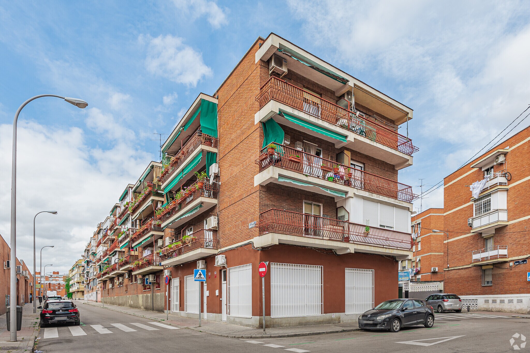 Calle de Antonio Velasco Zazo, 1, Madrid, Madrid for sale Primary Photo- Image 1 of 1