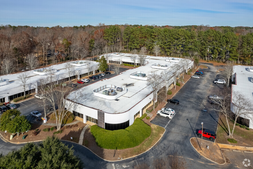 3850 Holcomb Bridge Rd, Norcross, GA for lease - Building Photo - Image 3 of 26