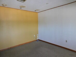 5205 Babcock St NE, Palm Bay, FL for lease Interior Photo- Image 2 of 6