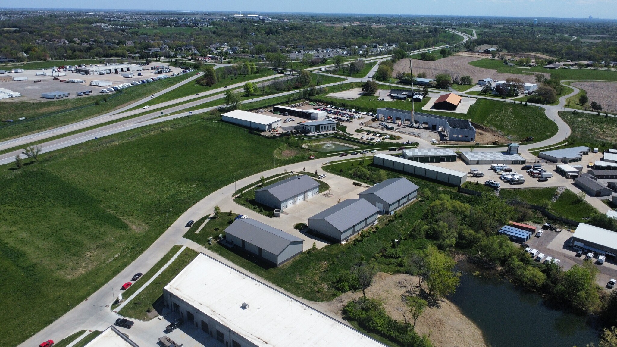 700 Interstate Pky, Waukee, IA for lease Building Photo- Image 1 of 7