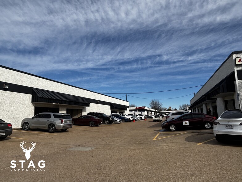 3401 E University Dr, Denton, TX for lease - Building Photo - Image 3 of 8