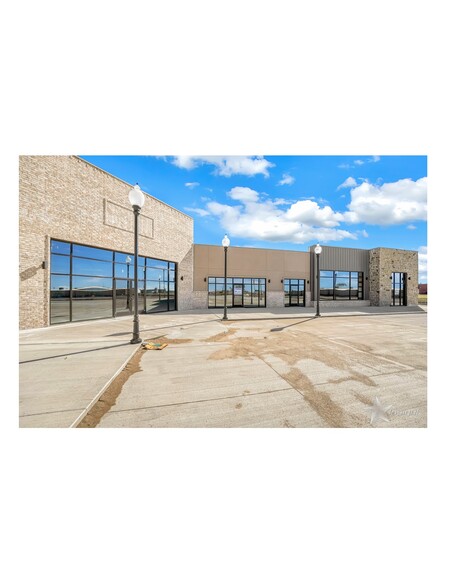 13002-13070 Commerce St., Elgin, OK for lease - Building Photo - Image 2 of 7