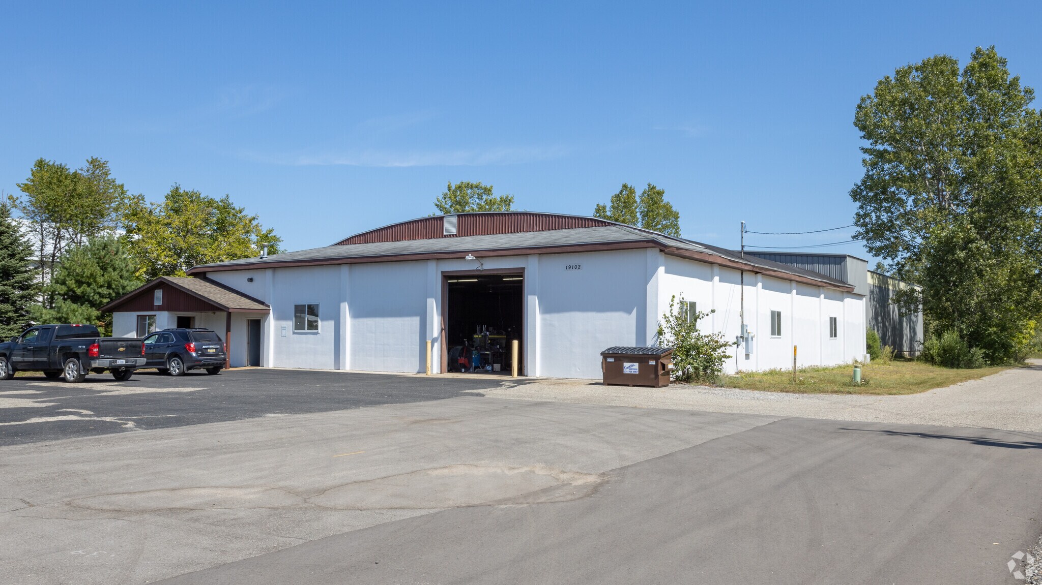 19102 174th Ave, Spring Lake, MI for sale Primary Photo- Image 1 of 1