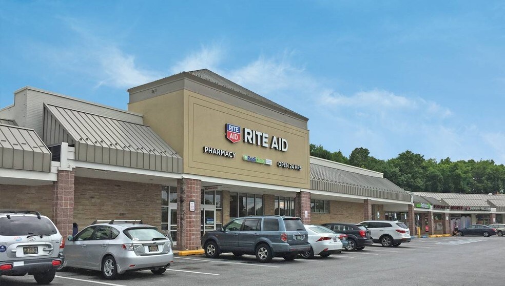 17041738 Marsh Rd, Wilmington, DE 19810 Shoppes of Graylyn