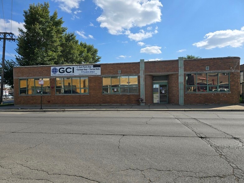 4535 W Addison St, Chicago, IL for sale - Building Photo - Image 3 of 16