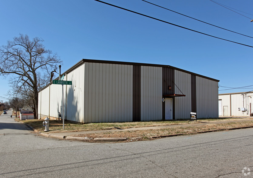 423 Lafayette St, Salisbury, NC for lease - Primary Photo - Image 1 of 15