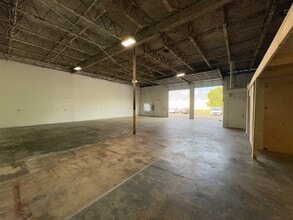 2003-2033 W McNab Rd, Pompano Beach, FL for lease Interior Photo- Image 2 of 8