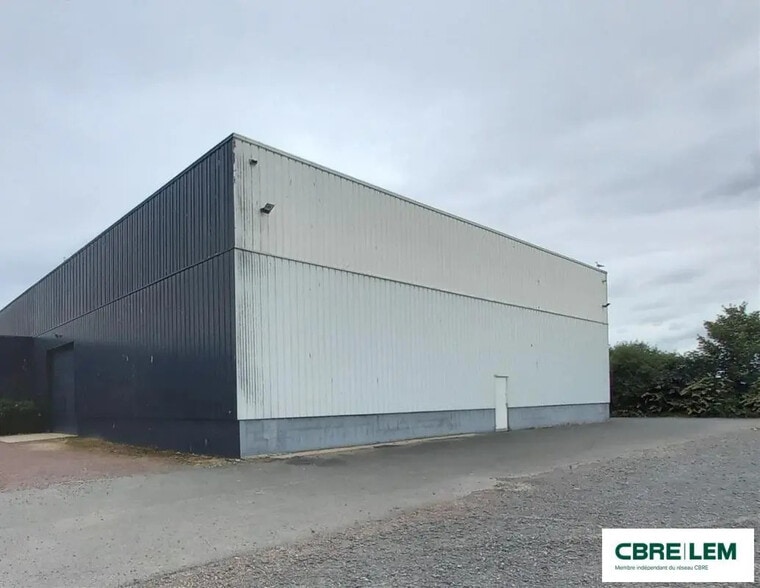 Flex in Mondeville for lease - Building Photo - Image 2 of 8