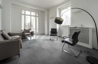 1-3 Rue De Penthièvre, Paris for lease Interior Photo- Image 2 of 7