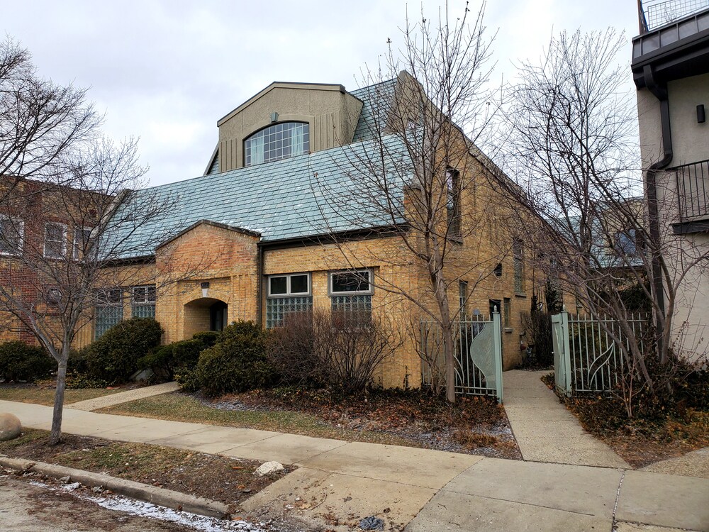 1611 Simpson St, Evanston, IL for sale Building Photo- Image 1 of 1