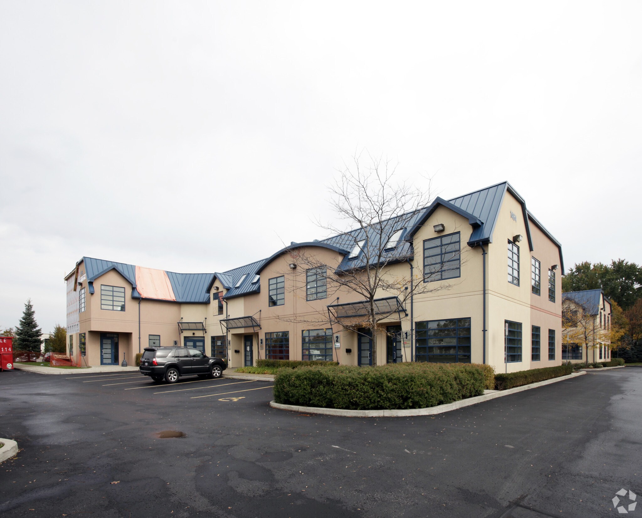 1464 Cornwall Rd, Oakville, ON for lease Building Photo- Image 1 of 3