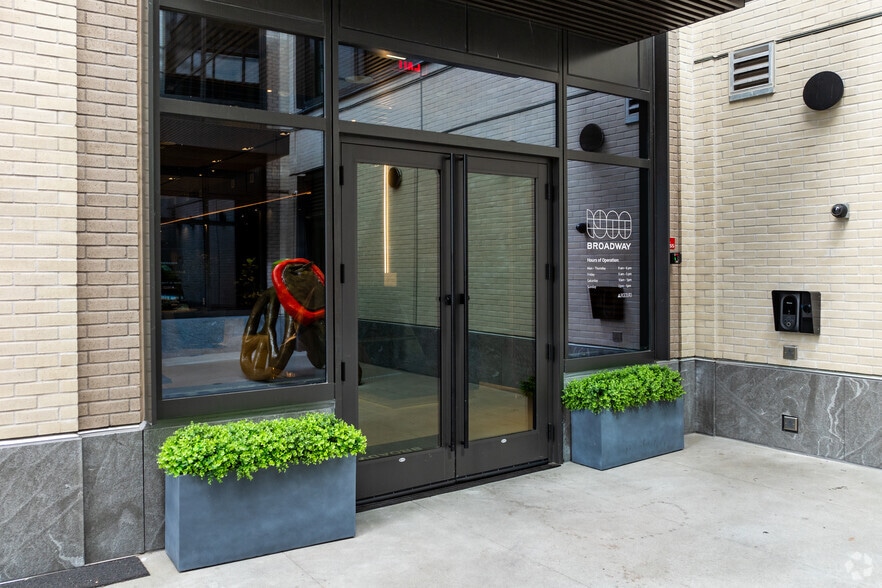 1950 Broadway, Oakland, CA for lease - Building Photo - Image 2 of 33