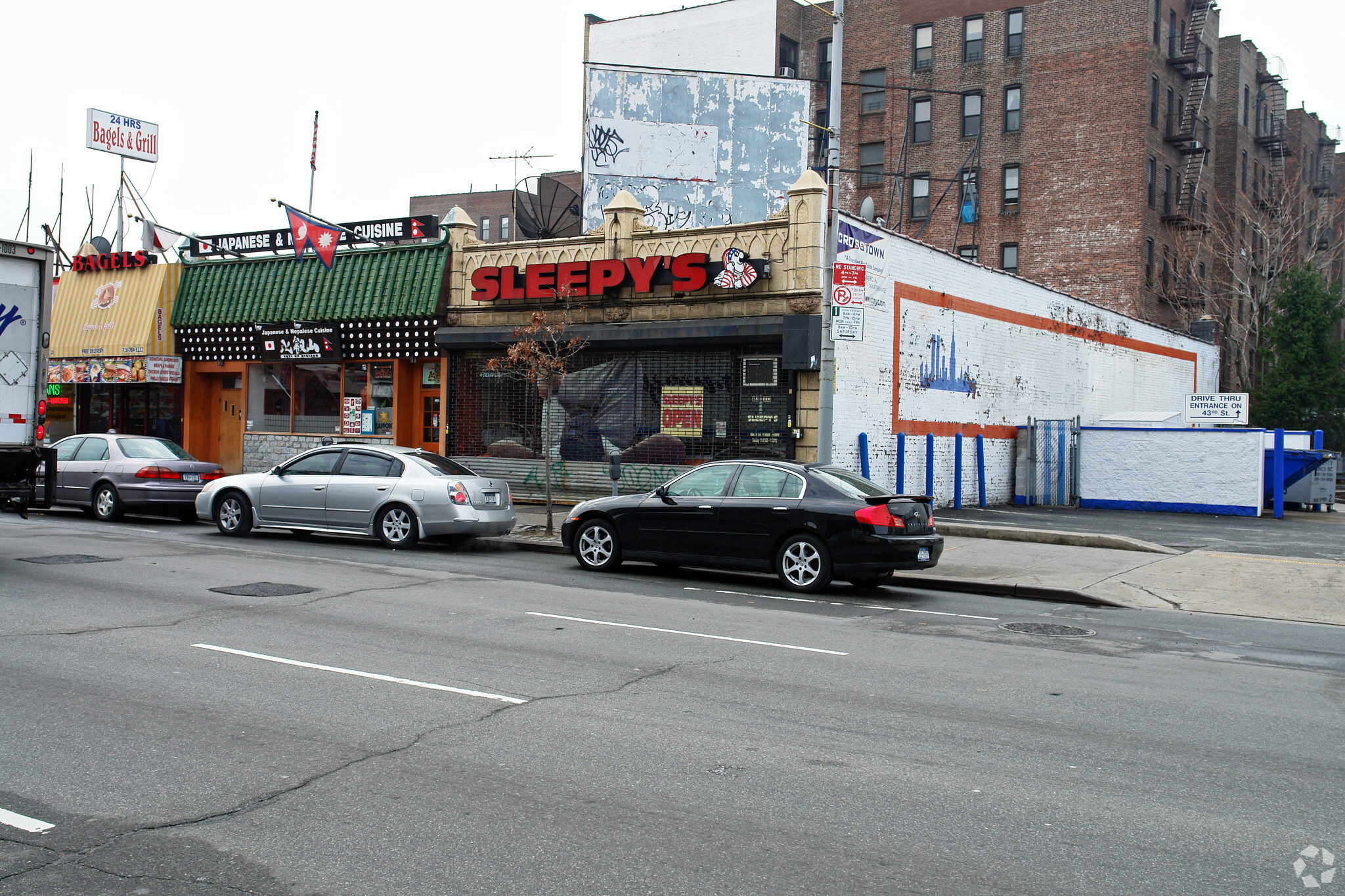 43-10-45-08 Queens Blvd, Sunnyside, NY for sale Primary Photo- Image 1 of 1