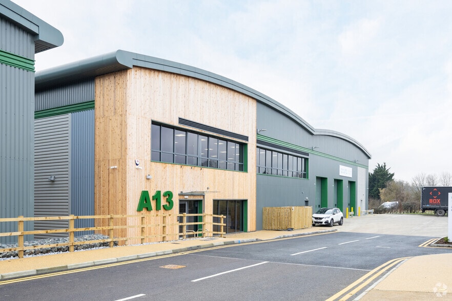 Ashford Rd, Hollingbourne for sale - Primary Photo - Image 1 of 1