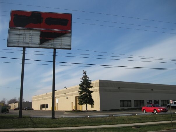 30526-30548 Gratiot Ave, Roseville, MI for sale - Building Photo - Image 3 of 4