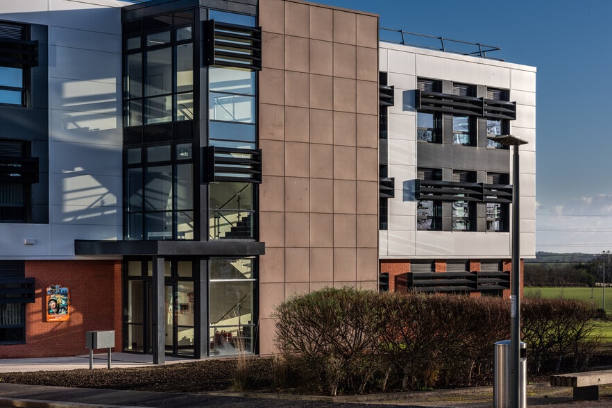 Babbage Way, Clyst Honiton for lease - Building Photo - Image 2 of 5