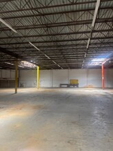 660 Bessemer Super Hwy, Birmingham, AL for lease Building Photo- Image 2 of 2