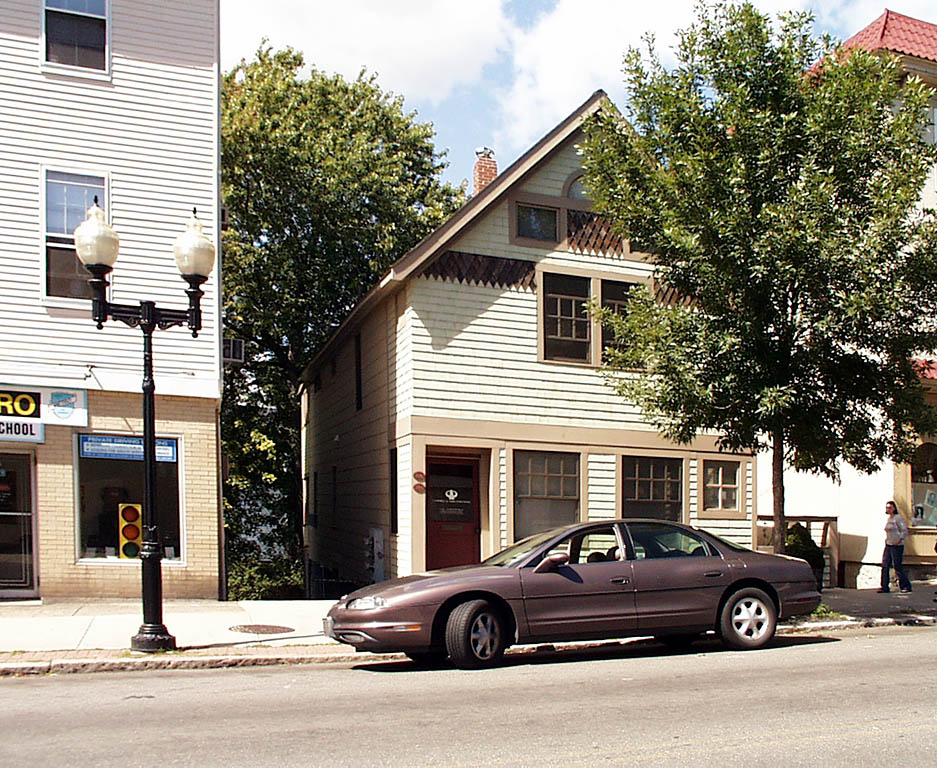 13A Pauline St, Winthrop, MA for sale Primary Photo- Image 1 of 1
