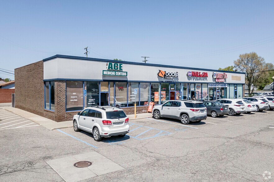 25429-25437 Van Dyke Ave, Center Line, MI for sale - Primary Photo - Image 1 of 1