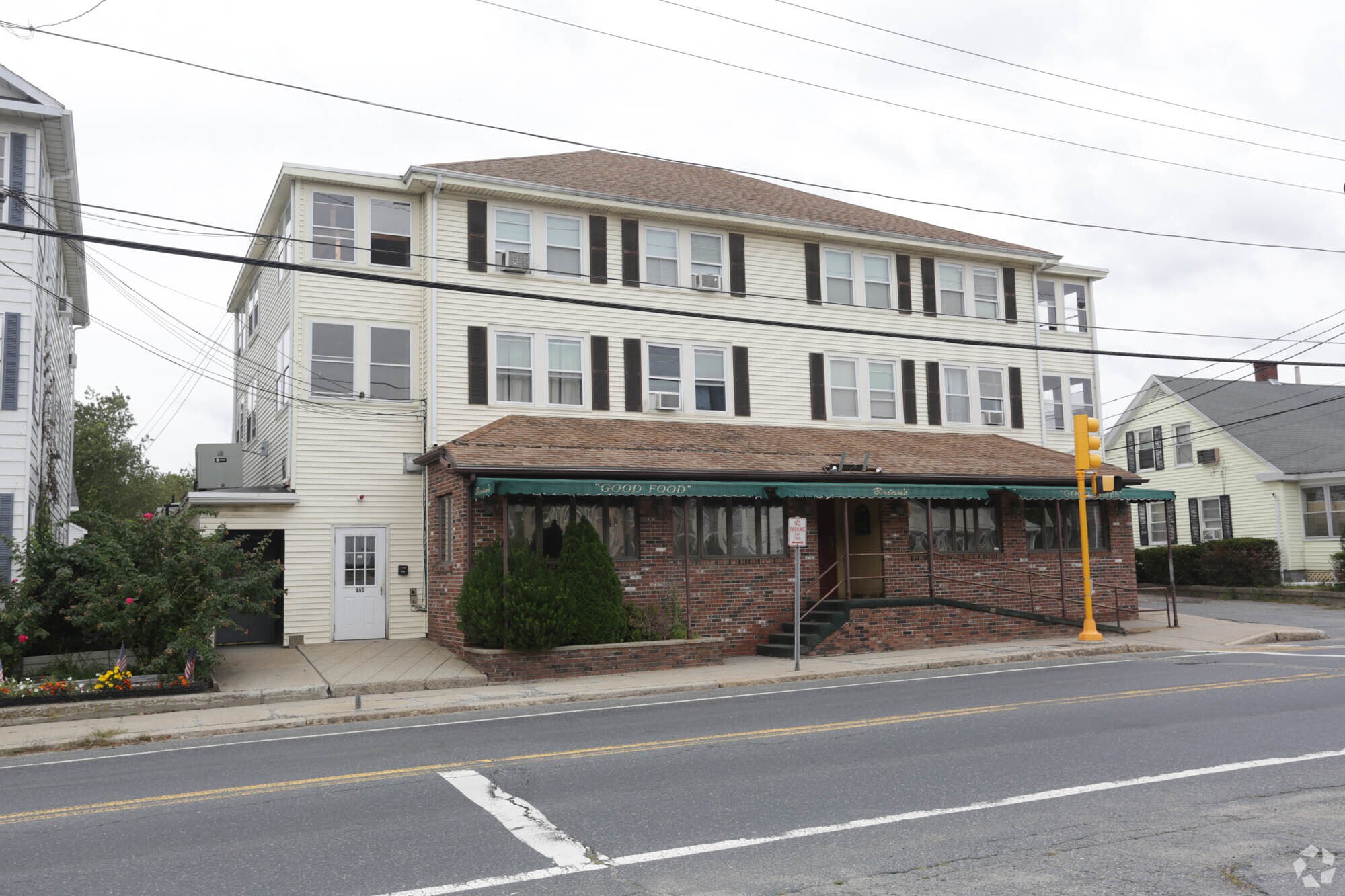 91 Providence Rd, Whitinsville, MA for sale Primary Photo- Image 1 of 1