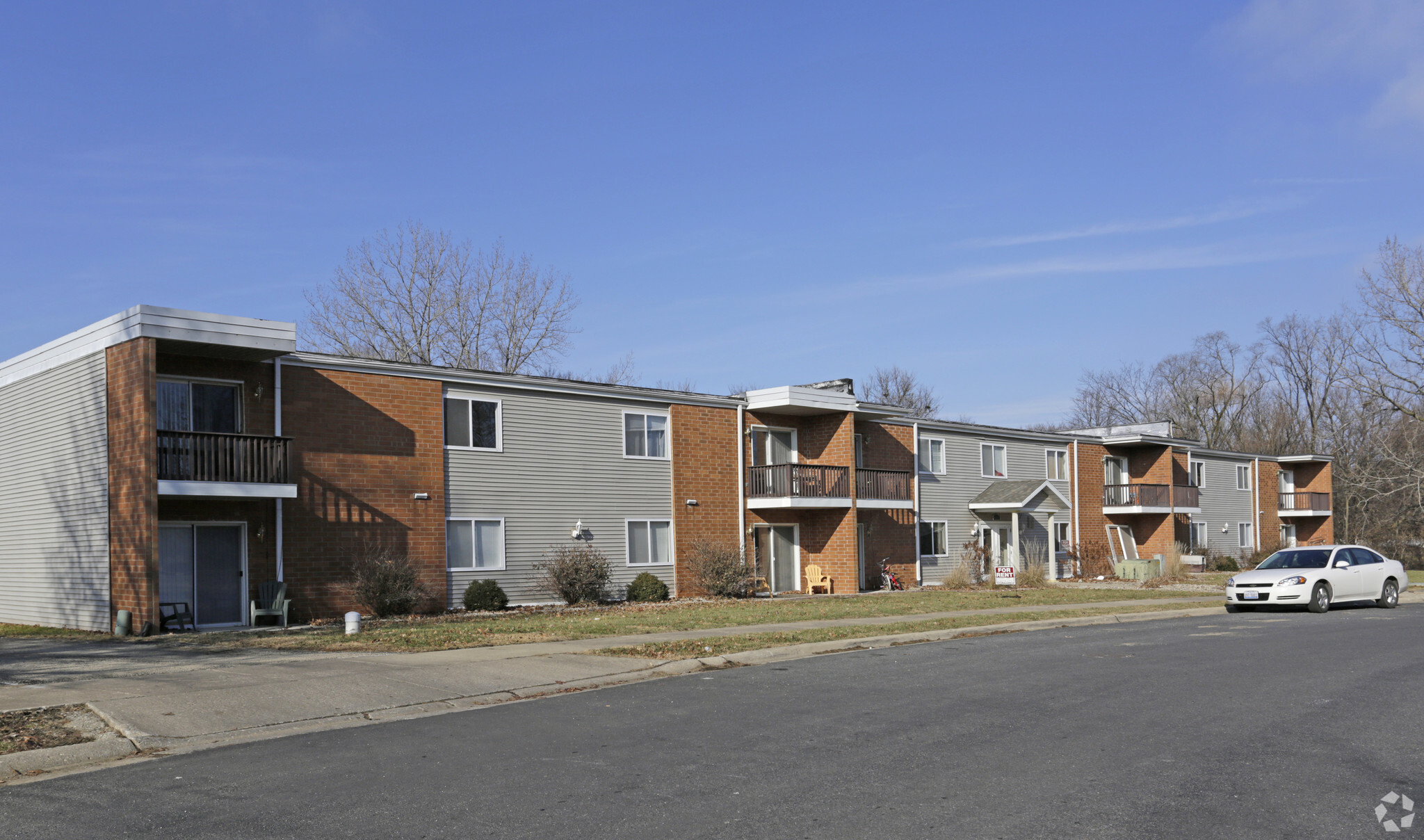 6517 Lexington Dr N, Peoria, IL for sale Primary Photo- Image 1 of 1