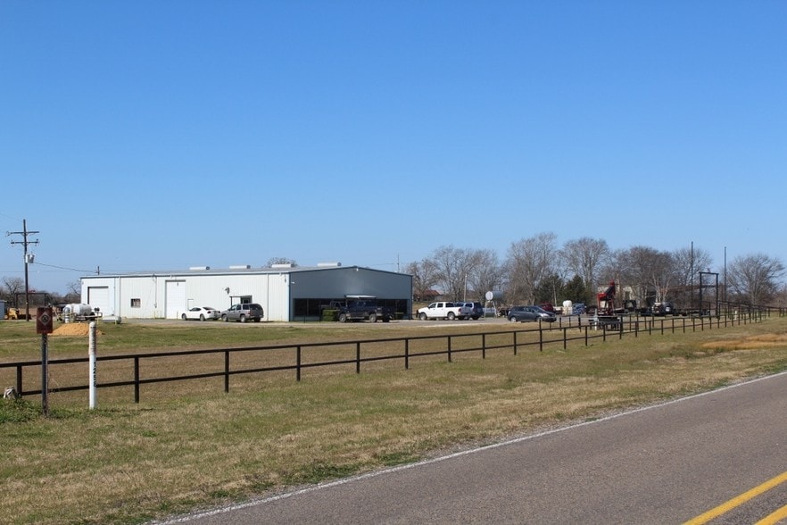 3989 N I-45, Madisonville, TX for sale - Primary Photo - Image 1 of 1