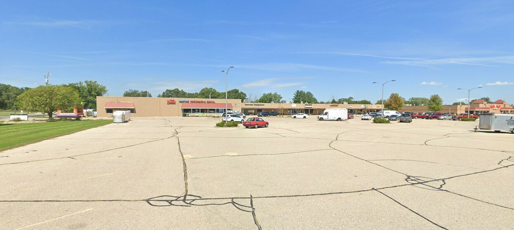 3266-3288 Main St, East Troy, WI for lease Building Photo- Image 1 of 4